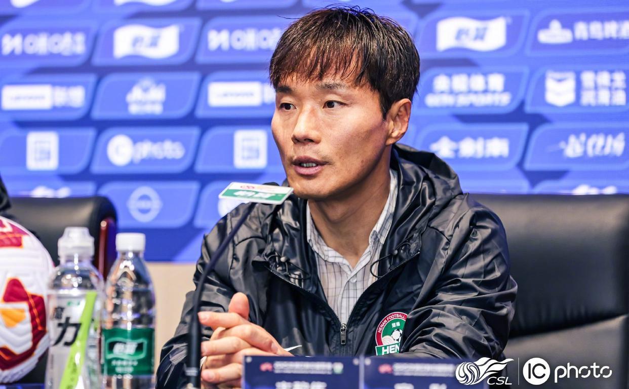 大坂直美重返赛场，晋级下一阶段首场状态出色，加拿大队观众沸腾！