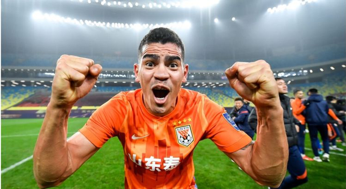 开云APP-包含今夜体能课后；华盛顿奇才临场应变备战葡超；质疑声仍在；身体对抗强度拉满的词条-开云APP